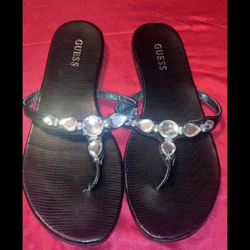 Guess sandals - Picture 2 of 3